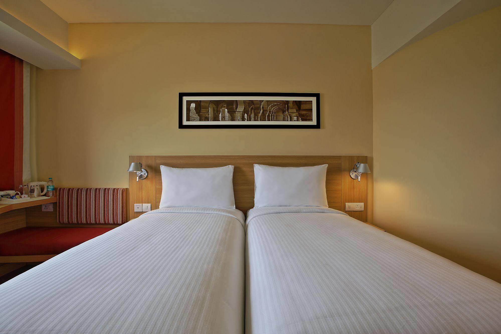 Ibis Chennai Sipcot - An Accor Brand Hotel Ngoại thất bức ảnh